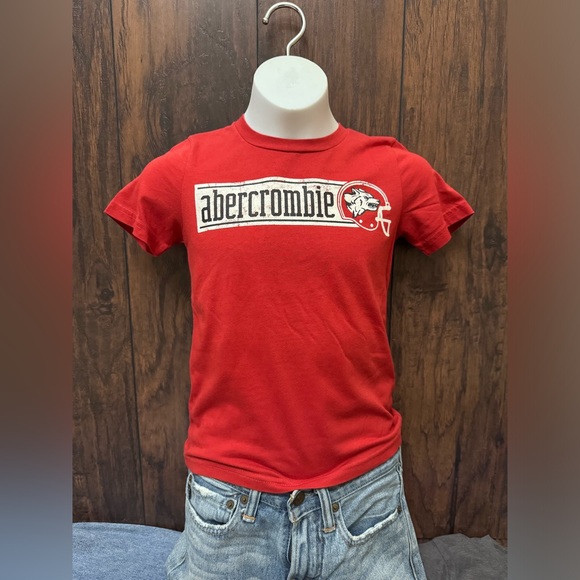 Tops - Picture 2 of 3